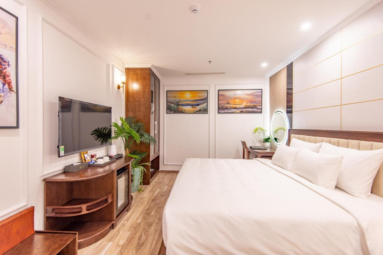 Reyna Luxury Hotel & Spa Hanoi Esterno foto
